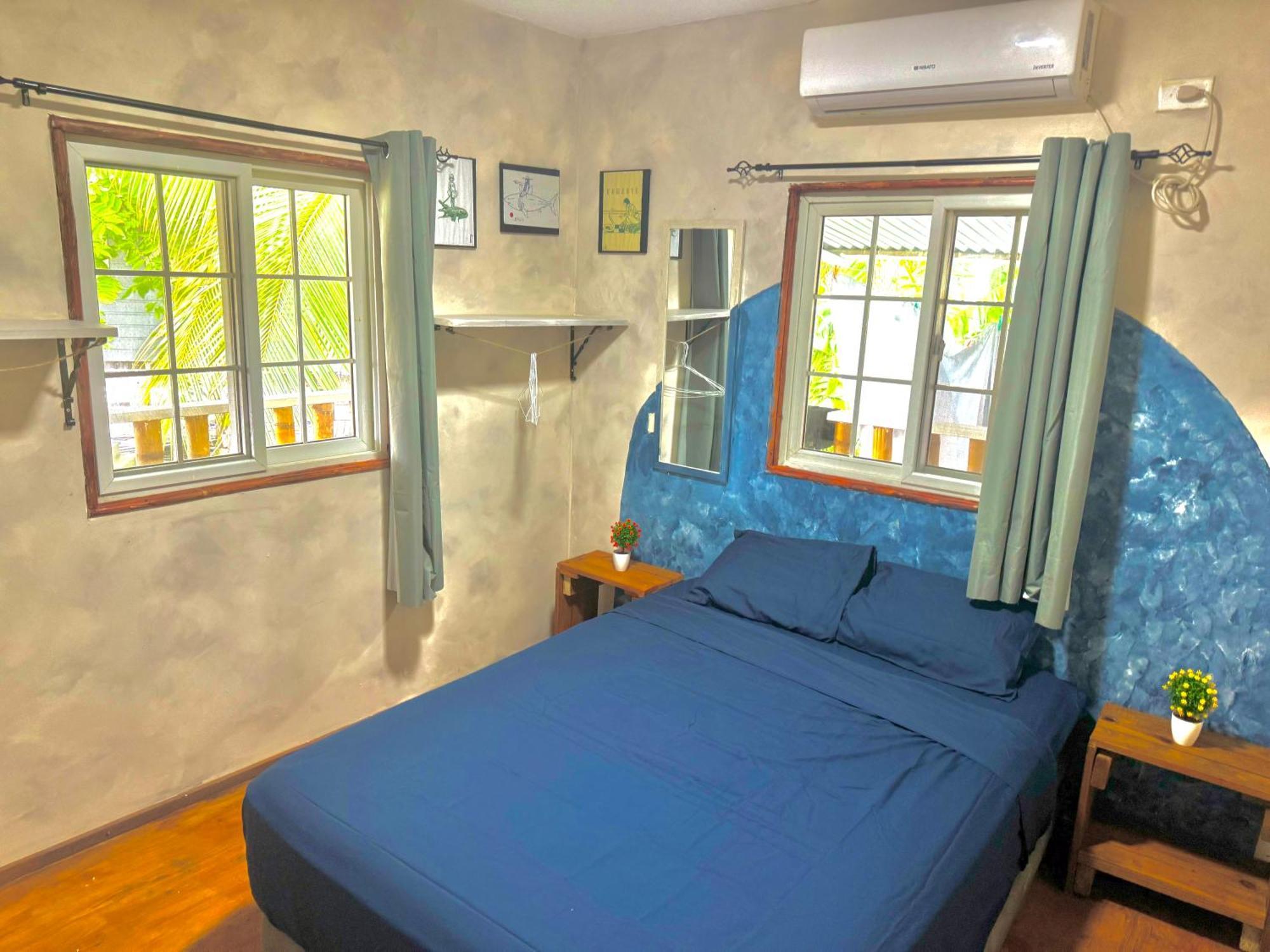Homestay Elena - Private With Shower Carenero